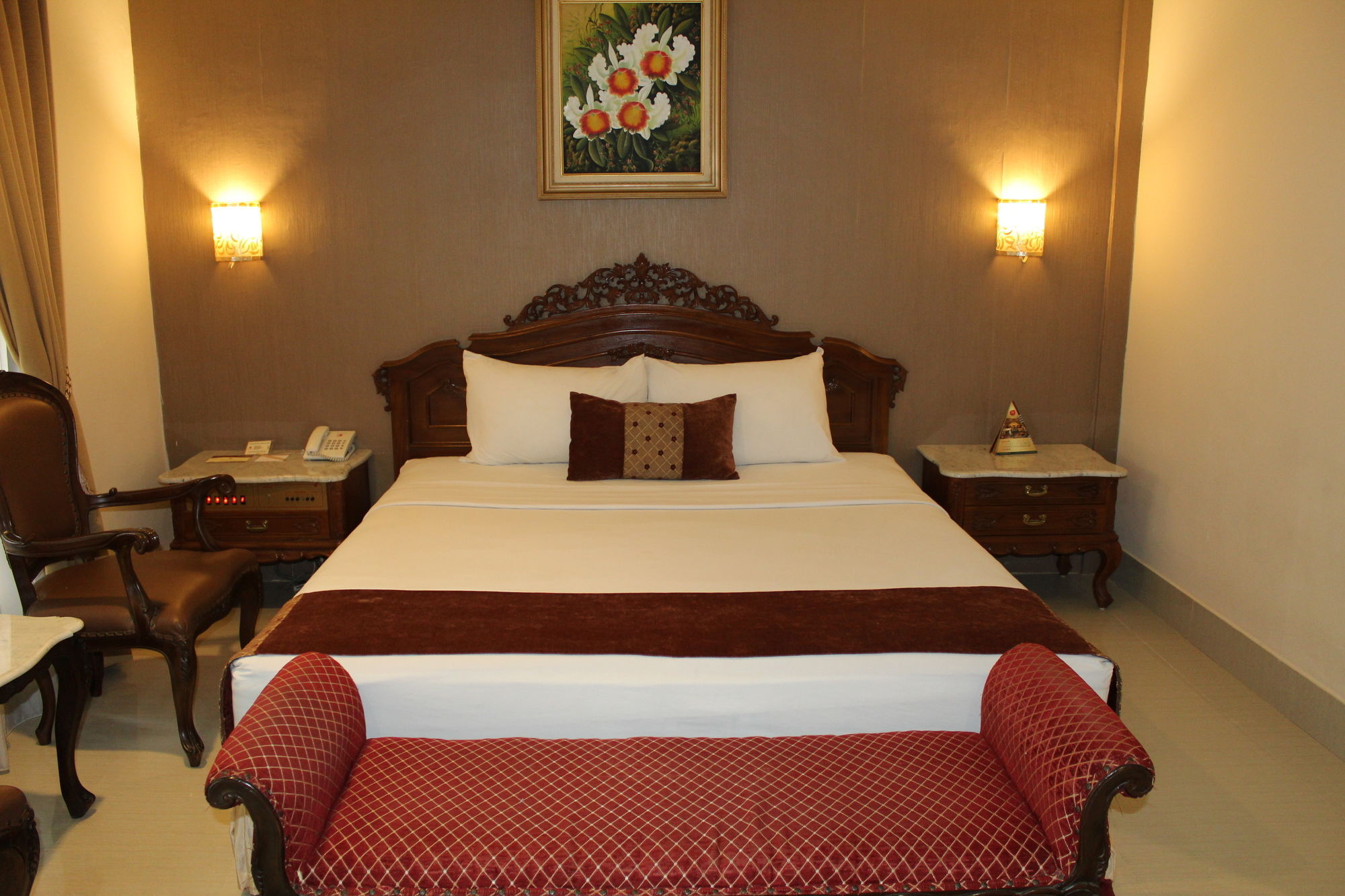 Hotel Indah Palace Джокьякарта Экстерьер фото
