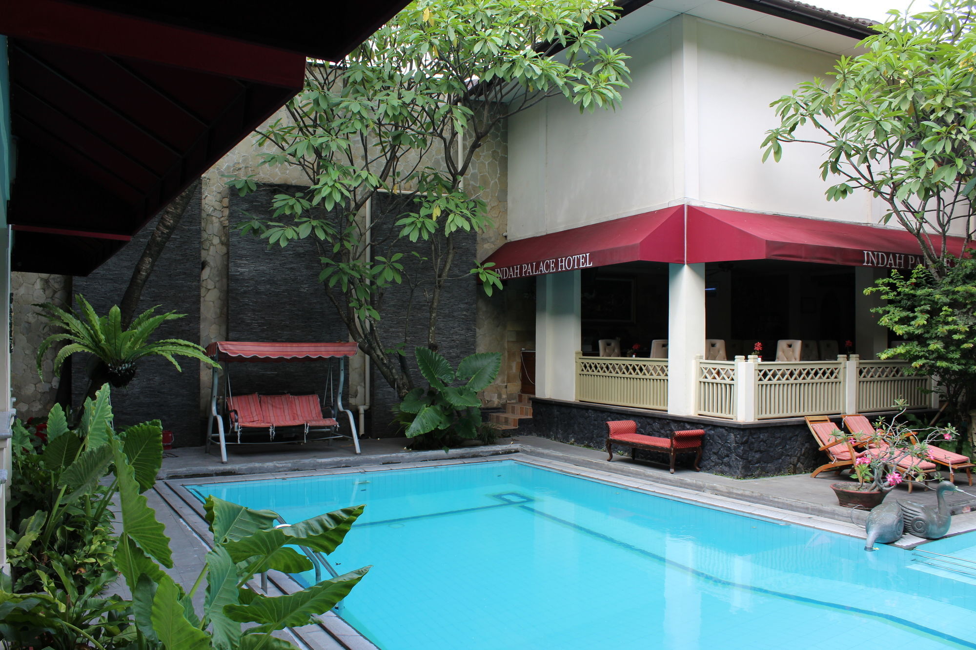 Hotel Indah Palace Джокьякарта Экстерьер фото